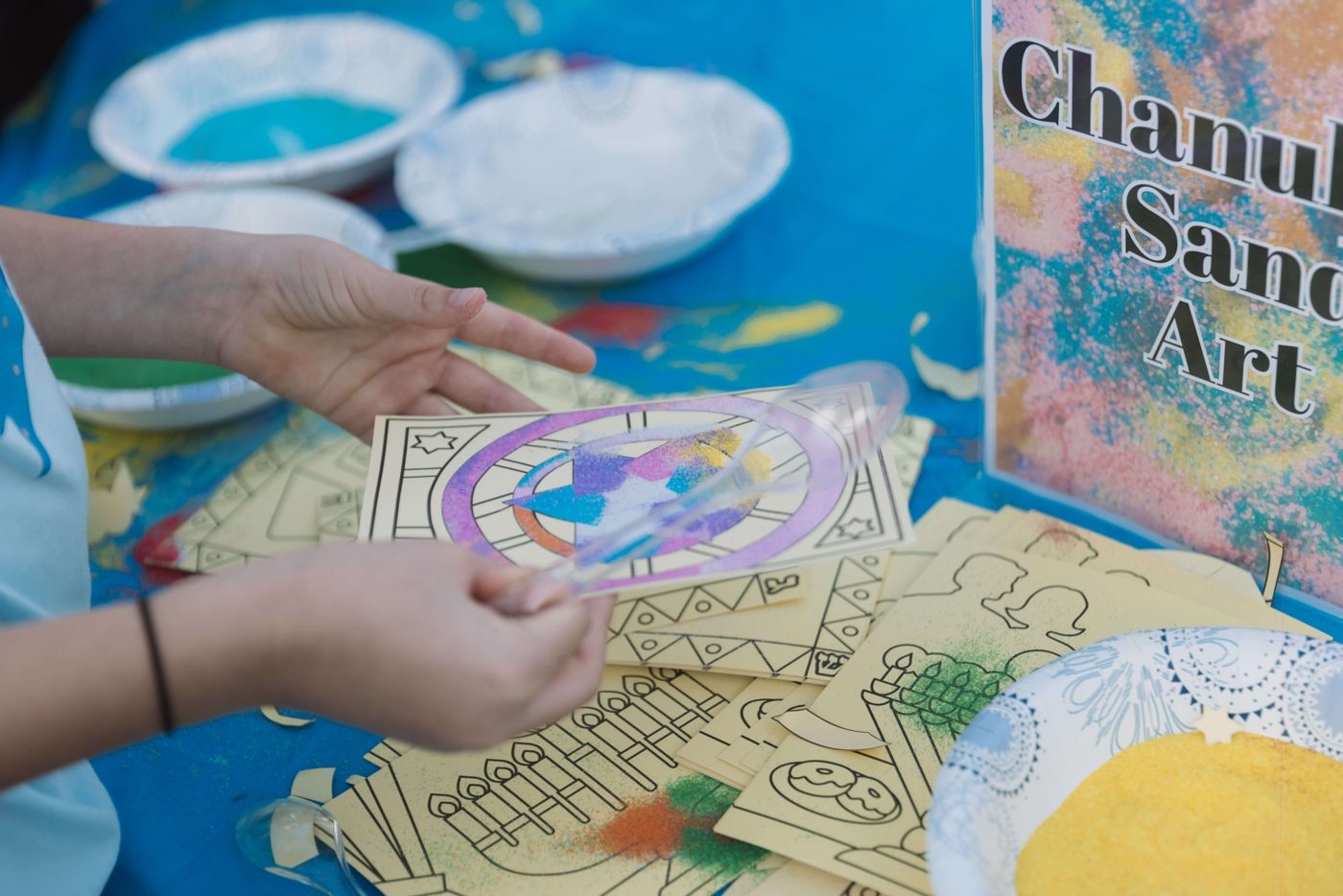 Hands-on Jewish craft project