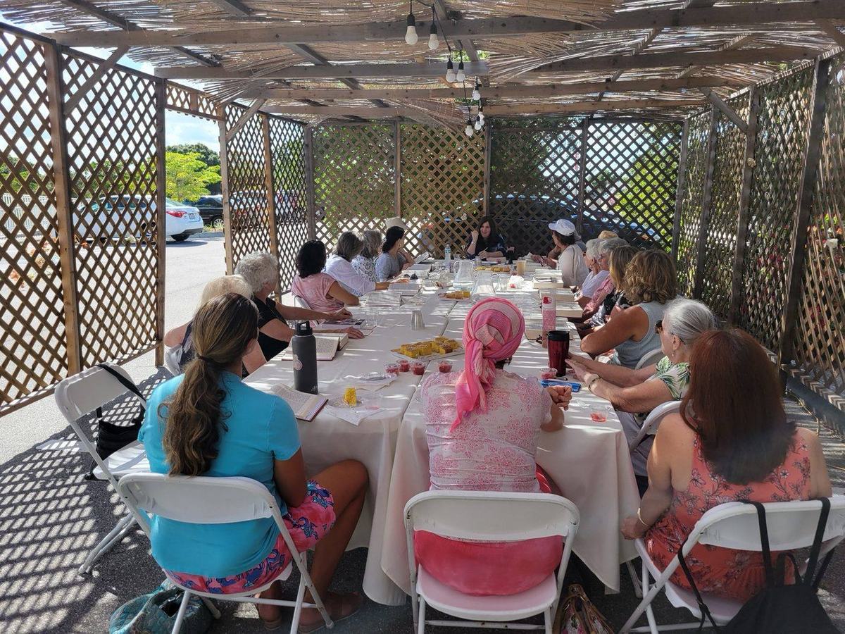 Shabbat & Holidays